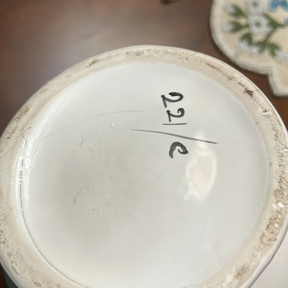 Multiple Color Vase Set - Picture 5 of 8